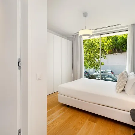 Whome Gem Close To Amoreiras And Rossio דירה